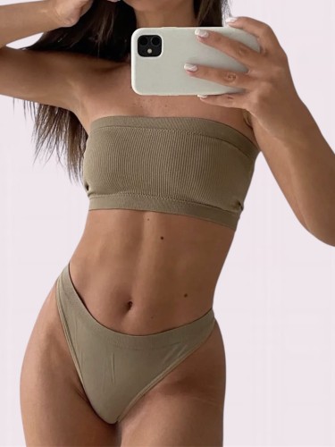 Komplet bielizny Bandeau + Stringi.jpg